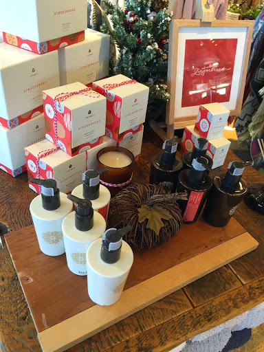 Clothing Store «E Street Denim Co Inc», reviews and photos, 1876 1st St, Highland Park, IL 60035, USA