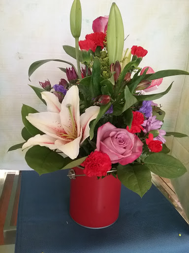 A Heavenly Florist, 980 J Clyde Morris Blvd, Newport News, VA 23601, USA, 