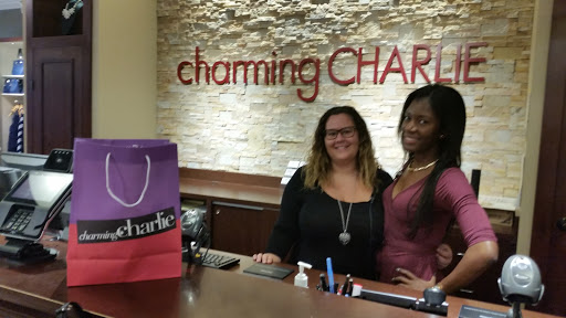 Fashion Accessories Store «Charming Charlie», reviews and photos, 34 The Promenade, Edgewater, NJ 07020, USA