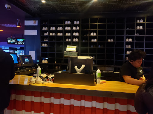 Bowling Alley «Bowlero Queens», reviews and photos, 69-10 34th Ave, Woodside, NY 11377, USA