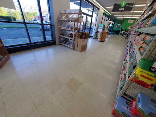 Pet Supply Store «Pet Supplies Plus», reviews and photos, 471 Boston Post Rd, Orange, CT 06477, USA
