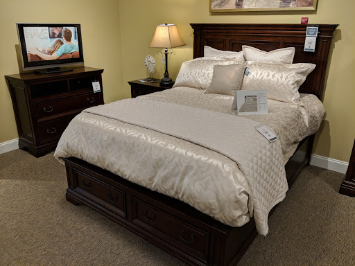 Furniture Store «Havertys Furniture», reviews and photos, 9641 Kingston Pike, Knoxville, TN 37922, USA