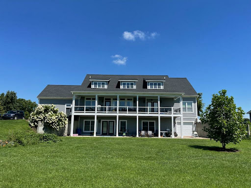 Roofing Contractor «AIC Roofing & Construction Inc», reviews and photos, 412 Spring St, Lexington, KY 40508, USA