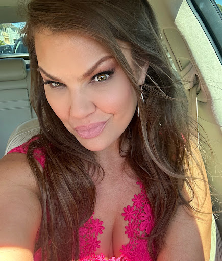 Kim Baker Beauty image