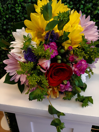 Florist «Annie Occasion for Any Occasion», reviews and photos, 148 S Bloomingdale Rd #110, Bloomingdale, IL 60108, USA