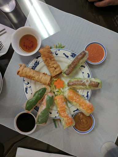 Ice Cream Shop «Icesmile Tampa», reviews and photos, 1512 E Fowler Ave, Tampa, FL 33612, USA