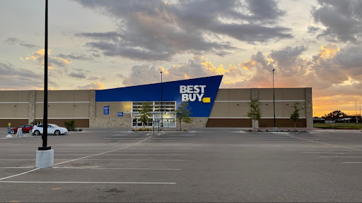 Best Buy, 5916 W Loop 289, Lubbock, TX 79424, USA, 