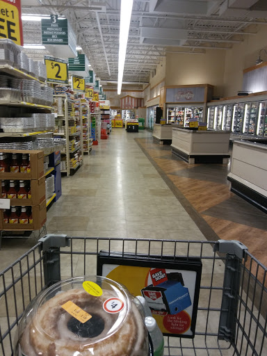 Grocery Store «Harveys Supermarket», reviews and photos, 4506 SW Heritage Oaks Cir, Lake City, FL 32055, USA