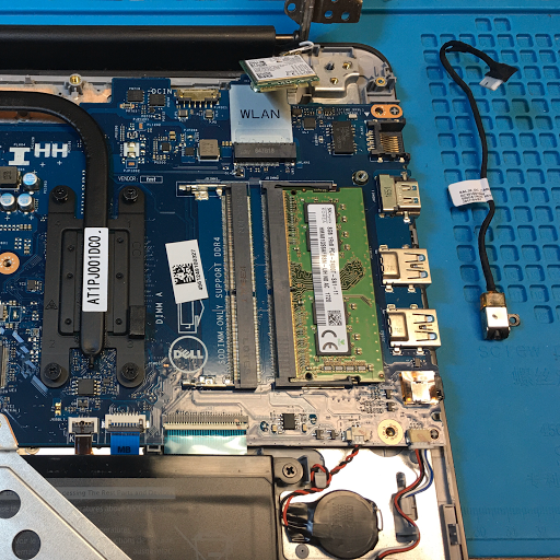 Computer Repair Service «Computer Solutions», reviews and photos, 251 E Lake Ave #4, Watsonville, CA 95076, USA