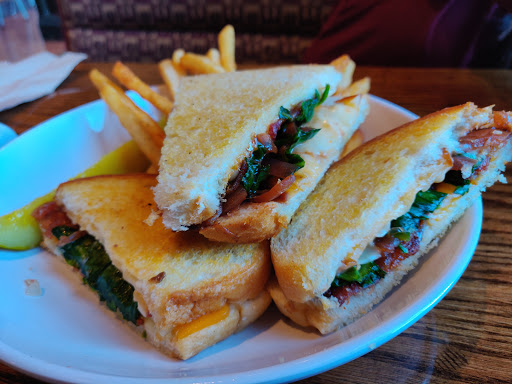 Gastropub «Driftwood», reviews and photos, 514 W Front St, Washington, MO 63090, USA