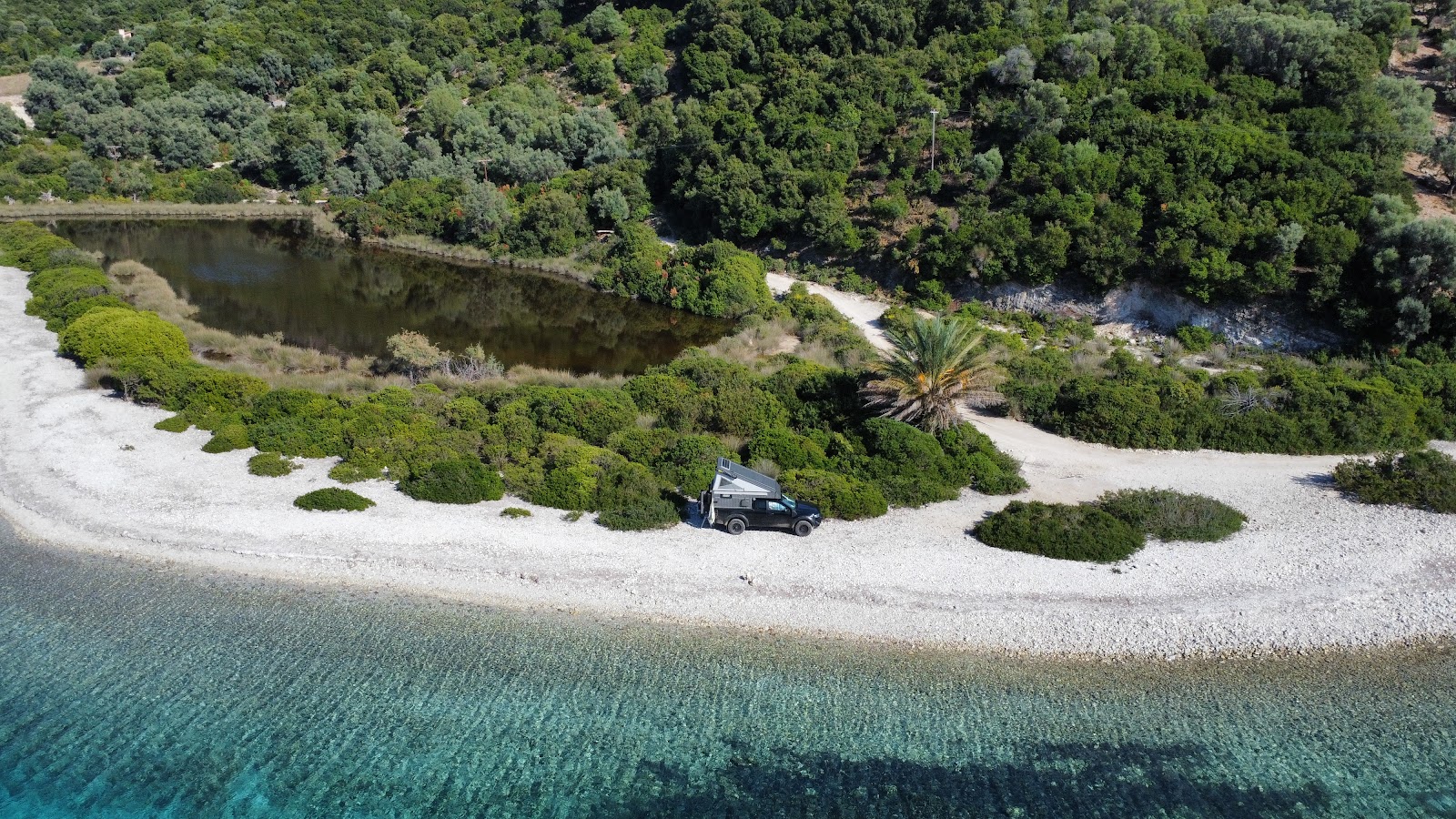 Photo de Agios Ioannis Beach - endroit populaire parmi les connaisseurs de la détente