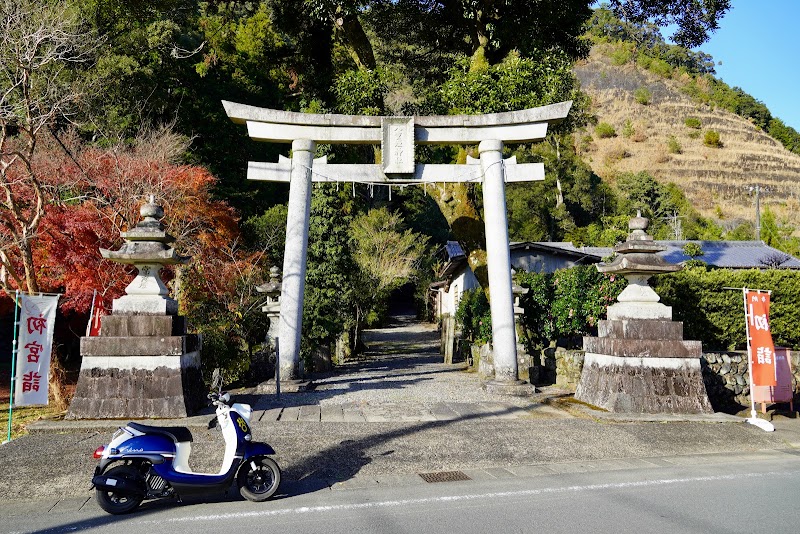 八重垣神社