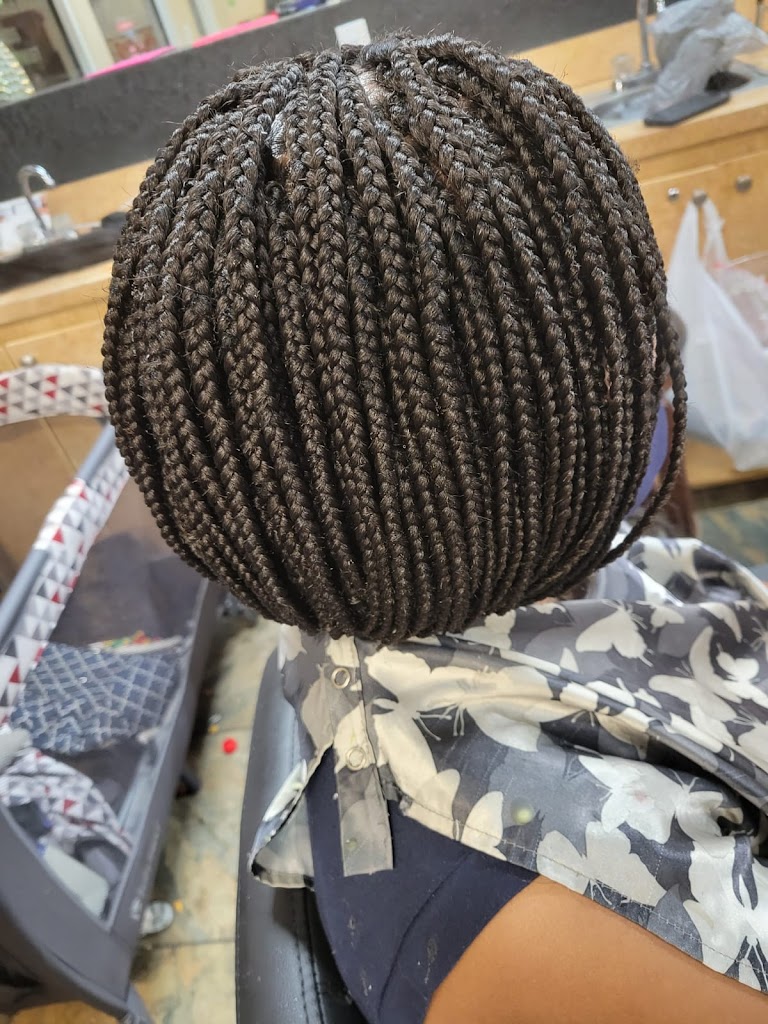 Claudine's African Hair Braiding 33805