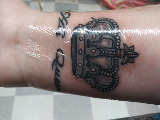 Explore diving tattoo ideas, creative tattoo ideas in Jacksonville, available at Erics Tattoos and Body Piercing