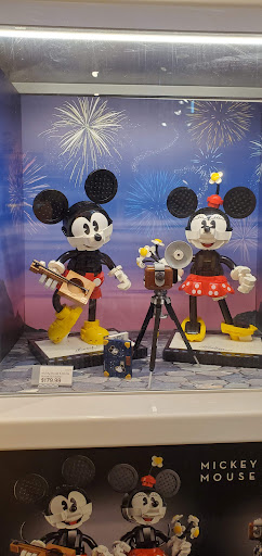 Toy Store «The LEGO Store», reviews and photos, 6170 Grand Ave, Gurnee, IL 60031, USA