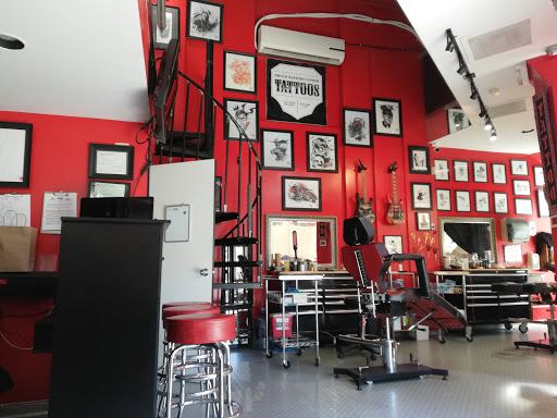 Explore scuba diving tattoo ideas, creative tattoo ideas in San Francisco, available at Dream Masters Custom Tattoos Sweden