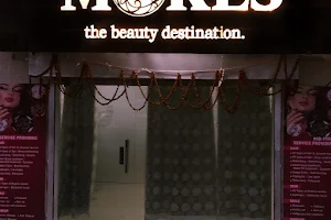 Mores : the beauty destination (women's salon) image