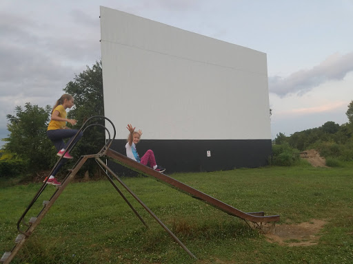 Drive-in Movie Theater «Warwick Drive-In Theatre», reviews and photos, 5 Warwick Turnpike, Warwick, NY 10990, USA