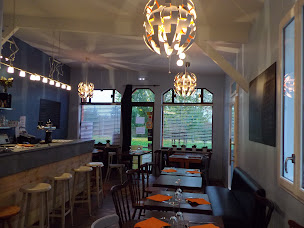 Photo n°12 de Café du Port à Indre ()