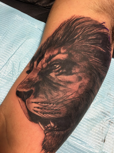 Find tattoo ideas armbands for your next unique tattoo in Cape Coral at The Tattoo Emporium