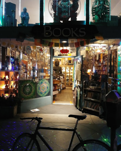 Book Store «Thunderbolt Spiritual Books», reviews and photos, 512 Santa Monica Blvd, Santa Monica, CA 90401, USA