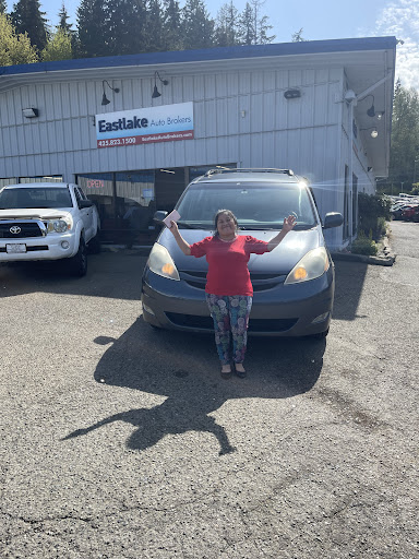 Auto Broker «Eastlake Auto Brokers», reviews and photos, 13105 NE 124th St, Kirkland, WA 98034, USA