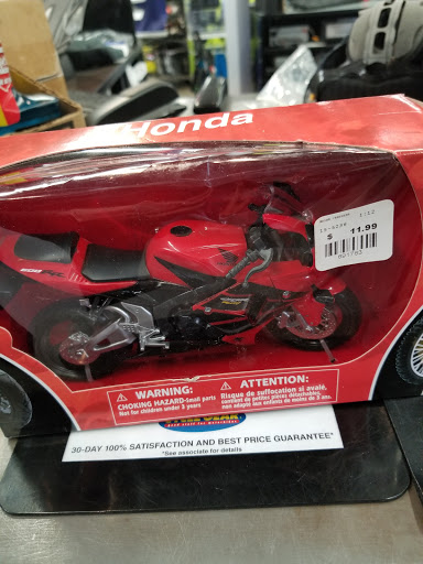 Motorcycle Parts Store «Cycle Gear», reviews and photos, 2052 Lincoln Hwy, Edison, NJ 08817, USA