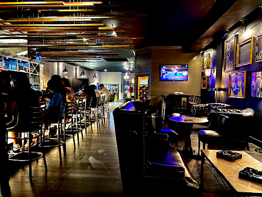 Cigar Shop «Executive Cigar Shop & Lounge», reviews and photos, 837 E New Haven Ave, Melbourne, FL 32901, USA