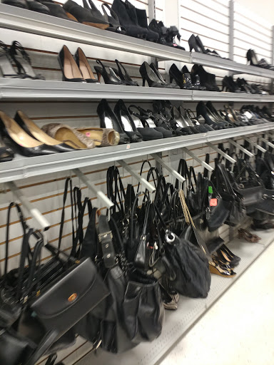 Thrift Store «2nd Ave Value Stores», reviews and photos, 163 Franklin Mills Blvd, Philadelphia, PA 19154, USA