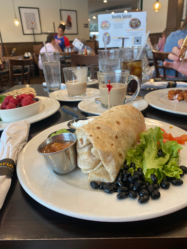 Breakfast Restaurant «Brunch Cafe-St Charles», reviews and photos, 172 S 1st St, St Charles, IL 60174, USA