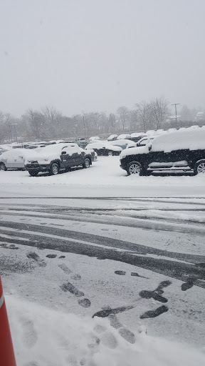 Toyota Dealer «Langway Toyota of Newport», reviews and photos, 285 E Main Rd, Middletown, RI 02842, USA