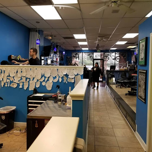 Tattoo Shop «Konkrete Jungle Kustom Tattoo», reviews and photos, 6590 Old Waterloo Rd, Elkridge, MD 21075, USA