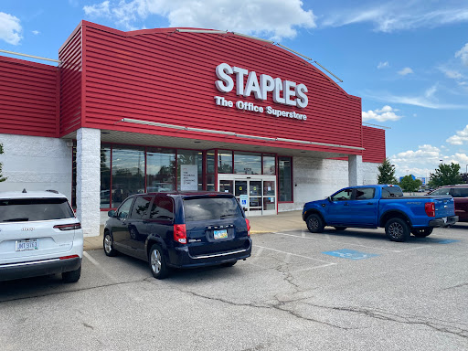 Office Supply Store «Staples», reviews and photos, 4029 Pearl Rd, Medina, OH 44256, USA