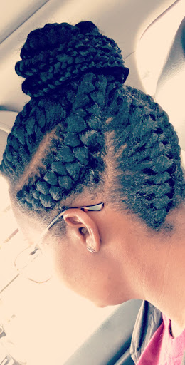 Hair Salon «La Diva hair Braiding Salon and Supplies», reviews and photos, 446 University Ave W, St Paul, MN 55103, USA