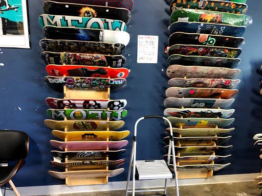 Skate Shop «EduSkate Board Shop», reviews and photos, 208 12th Ave SE Suite B, Cedar Rapids, IA 52401, USA