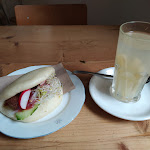 Photo n°3 de l'avis de Ronativ. fait le 18/09/2021 à 10:42 sur le  Vux à Berlin