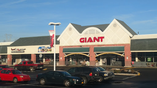 Grocery Store «Giant Food Stores», reviews and photos, 225 Lancaster Ave, Malvern, PA 19355, USA