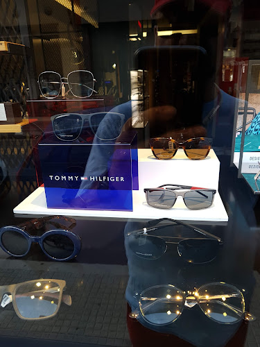 Optical Area Νικολακόπουλος Κ.-Βασιλάκης Ε.-Σπυρόπουλος Χ.