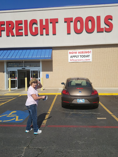 Hardware Store «Harbor Freight Tools», reviews and photos, 3601 S Elm Pl, Broken Arrow, OK 74011, USA