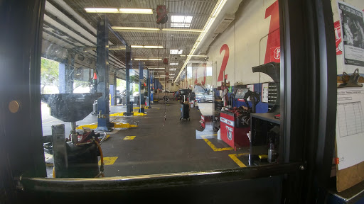 Auto Parts Store «Pep Boys Auto Parts & Service», reviews and photos, 1950 N Belt Line Rd, Irving, TX 75061, USA