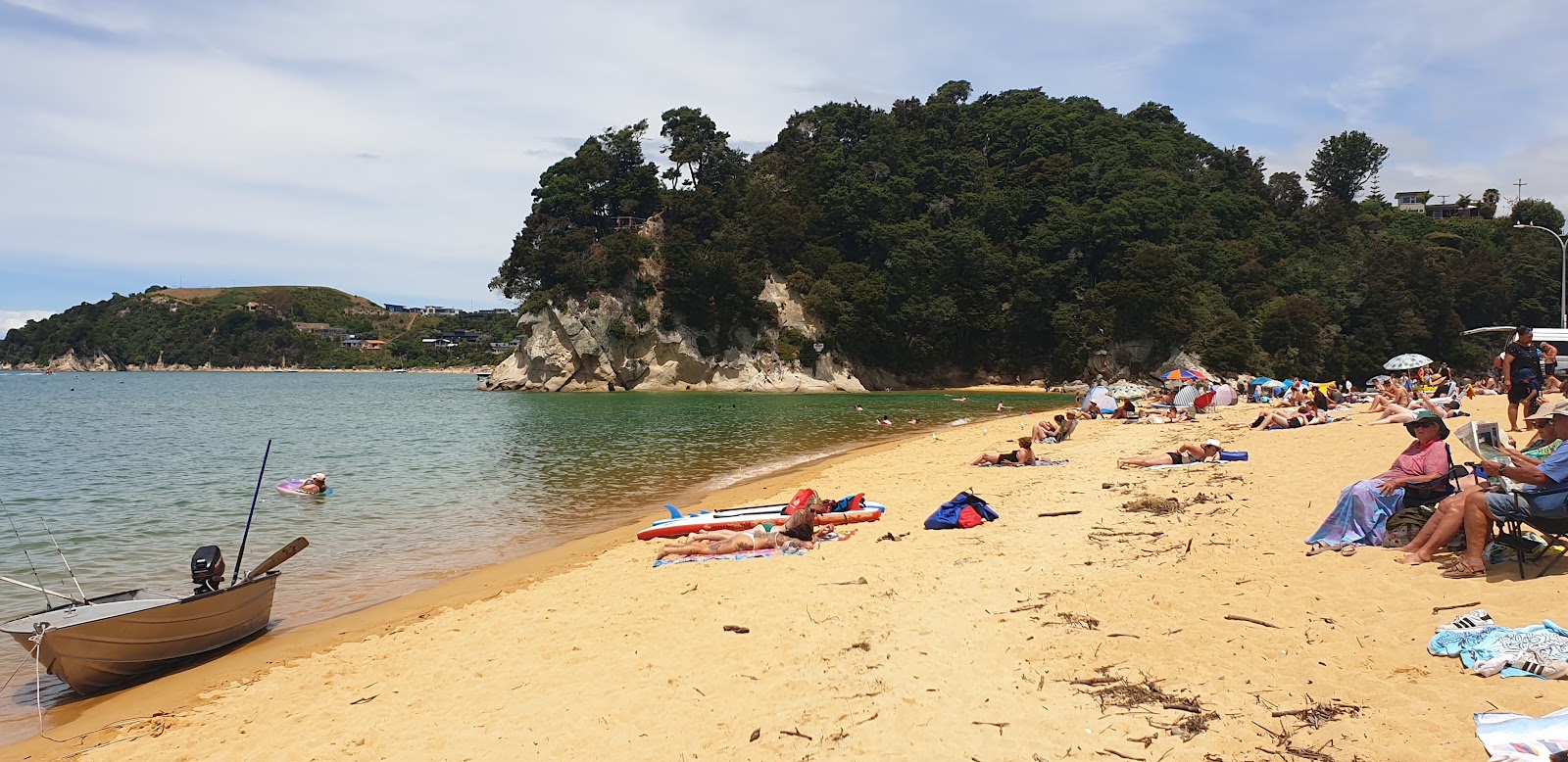 Photo de Kaiteriteri Beach zone des équipements