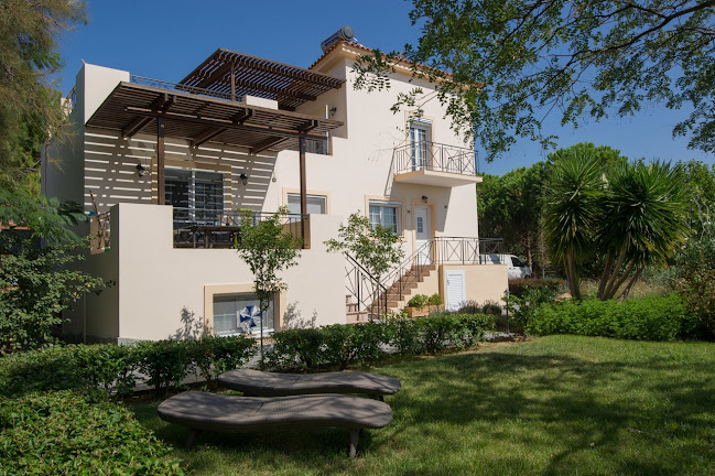 Alkyones Apartments