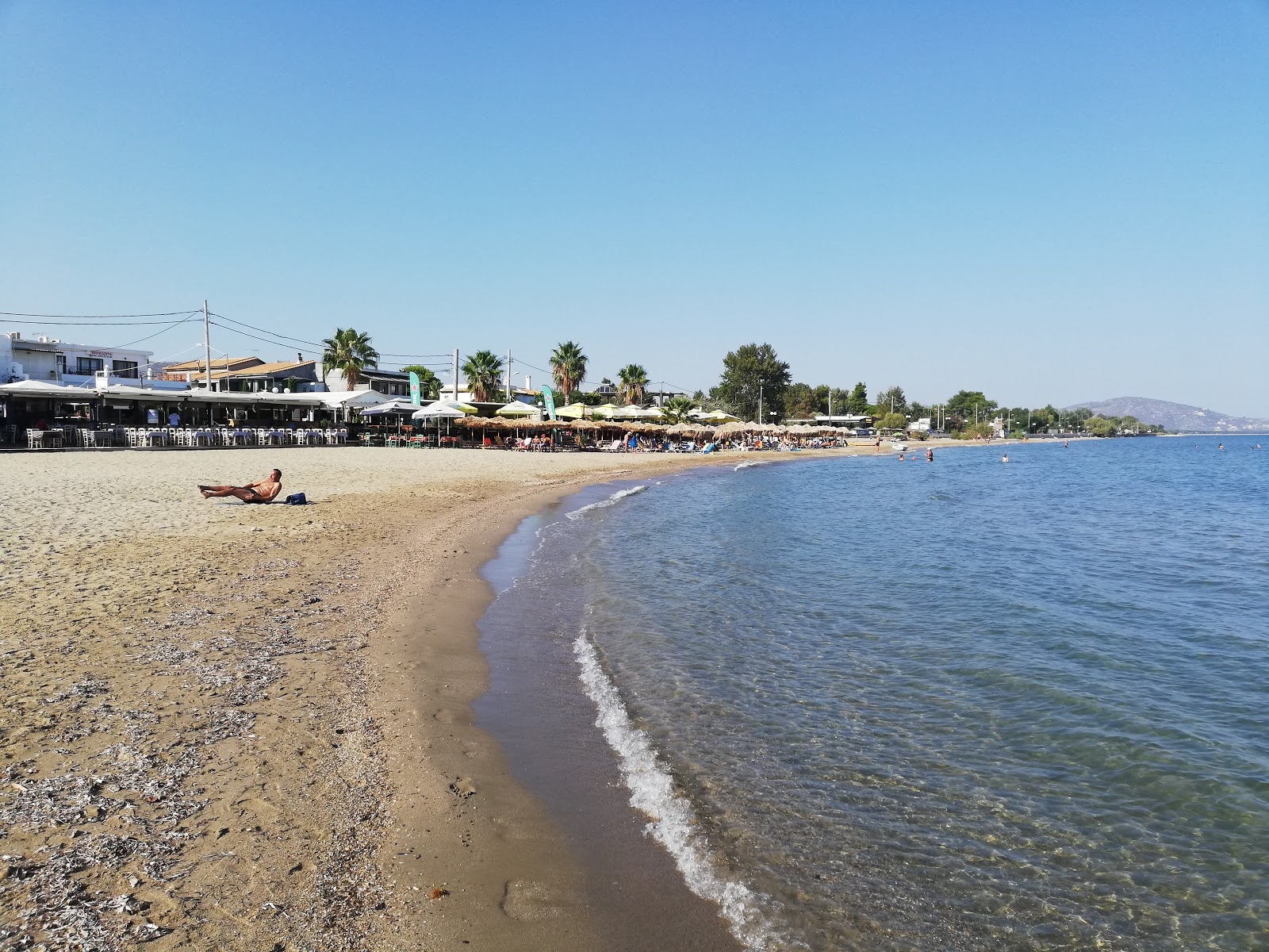 Paralia Marathona II'in fotoğrafı - rahatlamayı sevenler arasında popüler bir yer