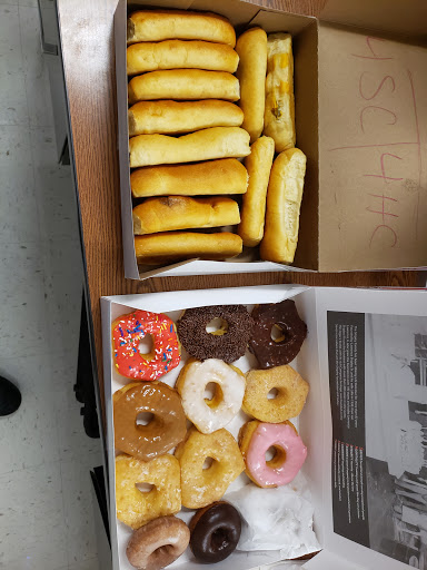 Donut Shop «Shipley Do-Nuts», reviews and photos, 1912 W Pecan St, Pflugerville, TX 78660, USA