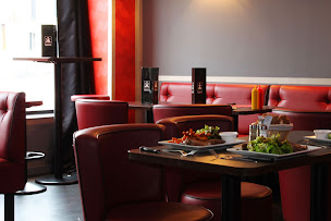 Photo n°20 de Kington Lounge à Marines ()