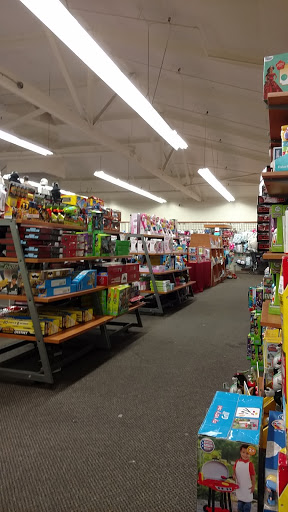 Clothing Store «Burlington Coat Factory», reviews and photos, 99 Southgate Ave, Daly City, CA 94015, USA