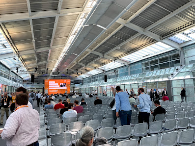 MOC – Event Center Messe München Lilienthalallee 40, 80939 München, Deutschland