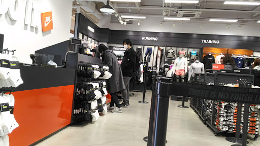 Nike Factory Store佐野