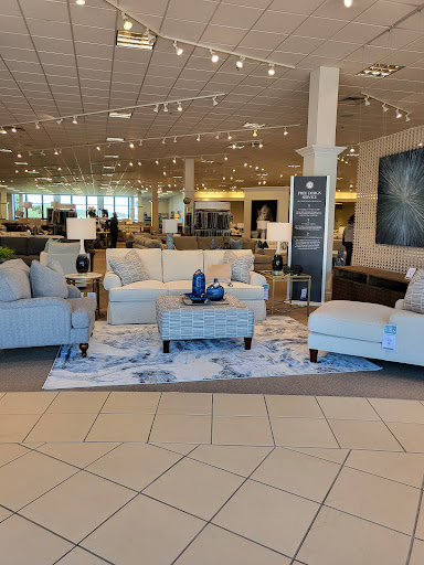 Furniture Store «Havertys Furniture», reviews and photos, 7990 Mall Pkwy, Lithonia, GA 30038, USA