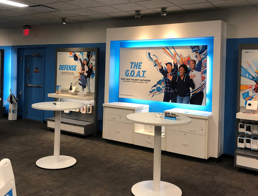 Cell Phone Store «AT&T Authorized Retailer», reviews and photos, 1855 Vaughn Rd, Wood River, IL 62095, USA